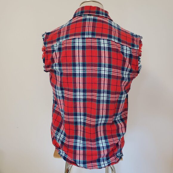 Sleeveless Plaid Red Blue Green Button Down Shirt - Picture 3 of 8